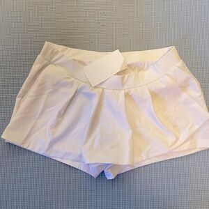 🎾NWT White Pleated Skort (S) 🎾